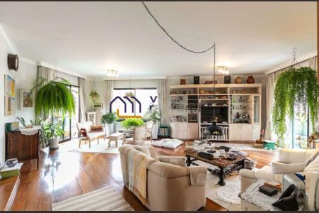 Apartamento à venda com 242m², 4 quartos e 4 vagas