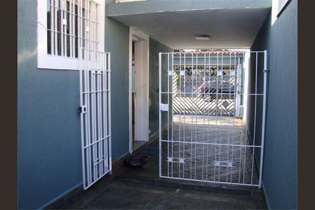Casa à venda com 120m², 2 quartos e 5 vagas