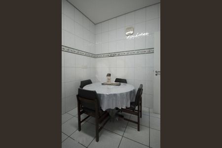 Casa à venda com 2 quartos, 120m² em Vila Moinho Velho, São Paulo