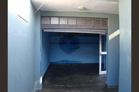 Casa à venda com 120m², 2 quartos e 5 vagas