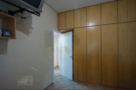 Casa à venda com 120m², 2 quartos e 5 vagas