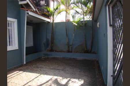 Casa à venda com 120m², 2 quartos e 5 vagas