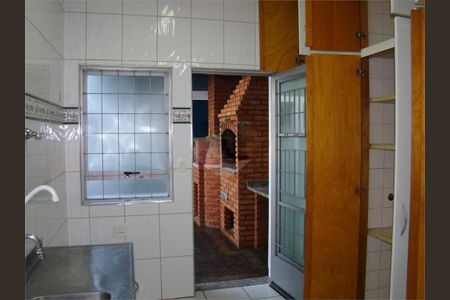 Casa à venda com 120m², 2 quartos e 5 vagas