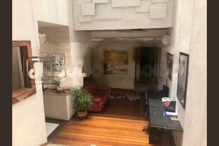 Casa à venda com 669m², 4 quartos e 3 vagas