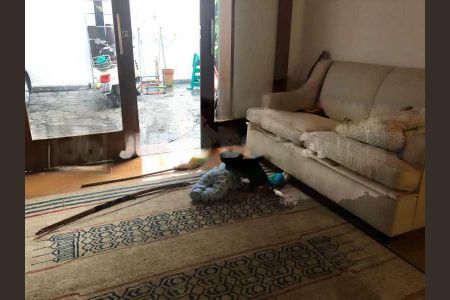 Casa à venda com 669m², 4 quartos e 3 vagas
