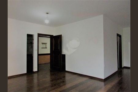 Casa à venda com 3 quartos, 250m² em Jardim Santo Amaro, São Paulo