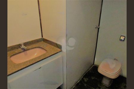 Casa à venda com 3 quartos, 250m² em Jardim Santo Amaro, São Paulo