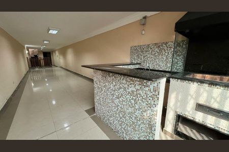 Casa à venda com 260m², 3 quartos e 3 vagas