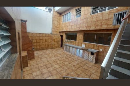 Casa à venda com 3 quartos, 290m² em Vila Regente Feijó, São Paulo