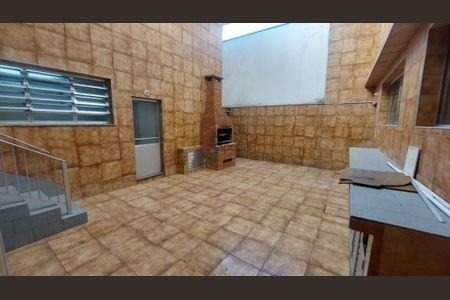Casa à venda com 3 quartos, 290m² em Vila Regente Feijó, São Paulo