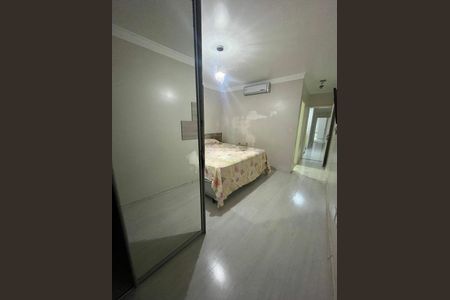 Casa à venda com 3 quartos, 150m² em Cidade Mãe do Céu, São Paulo