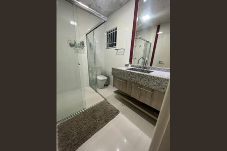 Casa à venda com 150m², 3 quartos e 4 vagas