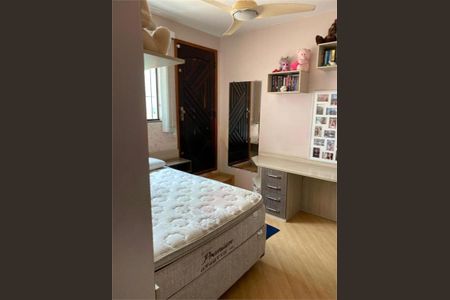 Casa à venda com 4 quartos, 150m² em Vila Dalila, São Paulo