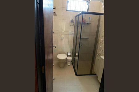 Casa à venda com 4 quartos, 150m² em Vila Dalila, São Paulo