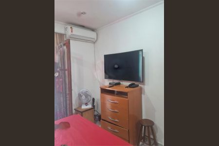 Casa à venda com 4 quartos, 134m² em Vila Libanesa, São Paulo