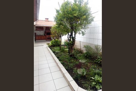 Casa à venda com 150m², 3 quartos e 3 vagas