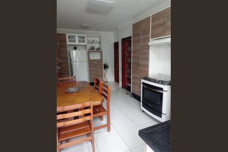 Casa à venda com 3 quartos, 150m² em Parque Sevilha, São Paulo