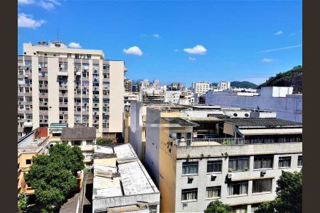 Apartamento à venda com 181m², 4 quartos e 2 vagas