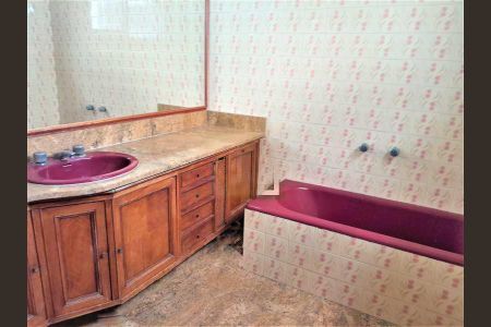 Apartamento à venda com 181m², 4 quartos e 2 vagas