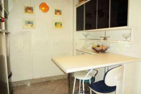 Apartamento à venda com 191m², 4 quartos e 2 vagas