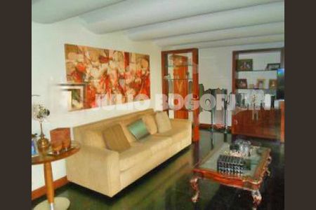 Apartamento à venda com 191m², 4 quartos e 2 vagas