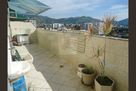 Apartamento à venda com 74m², 3 quartos e 2 vagas