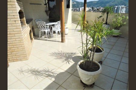 Apartamento à venda com 74m², 3 quartos e 2 vagas