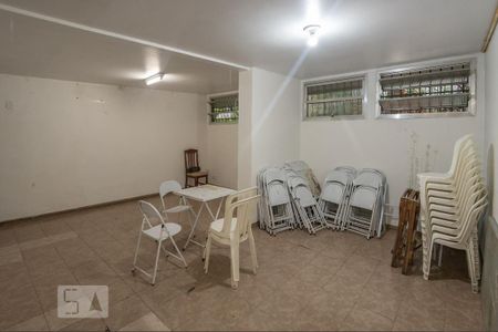 Apartamento para alugar com 32m², 1 quarto e sem vagaÁrea comum - Salão de festas