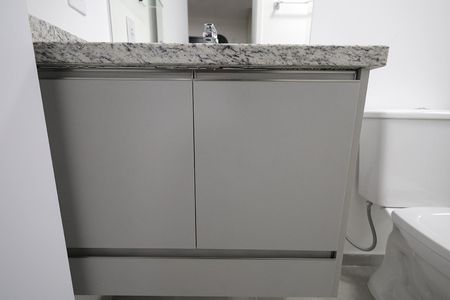 Apartamento à venda com 58m², 2 quartos e 2 vagasBanheiro Suíte