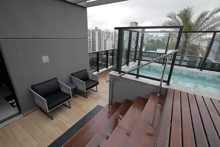 Apartamento à venda com 58m², 2 quartos e 2 vagasÁrea comum - Piscina