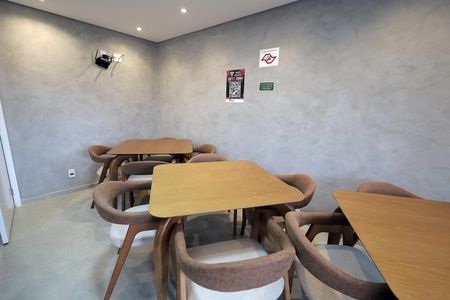 Apartamento à venda com 58m², 2 quartos e 2 vagasÁrea comum - Salão de festas