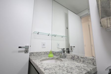 Apartamento à venda com 58m², 2 quartos e 2 vagasBanheiro
