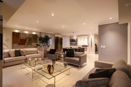 Apartamento à venda com 170m², 3 quartos e 4 vagas