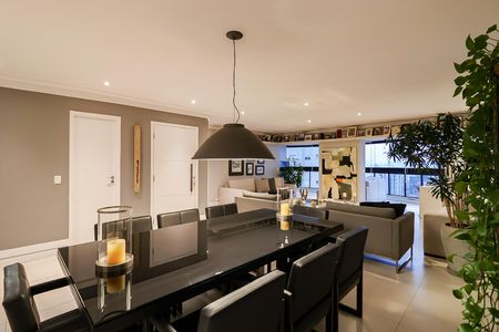 Apartamento à venda com 170m², 3 quartos e 4 vagas