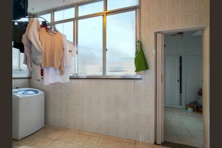 Apartamento à venda com 65m², 2 quartos e 1 vaga Apartamento à venda com 65m², 2 quartos e 1 vagaÁrea de Serviço