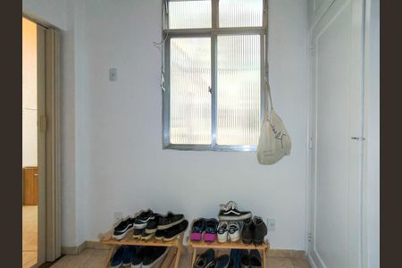 Apartamento à venda com 65m², 2 quartos e 1 vaga Apartamento à venda com 65m², 2 quartos e 1 vagaQuarto de Serviço