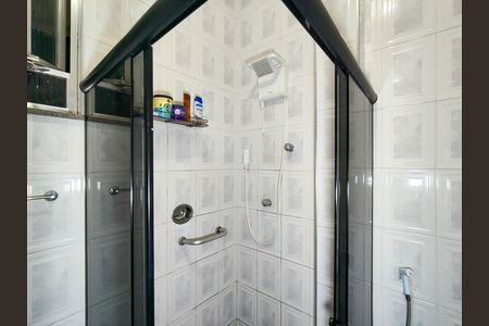 Apartamento à venda com 65m², 2 quartos e 1 vaga Apartamento à venda com 65m², 2 quartos e 1 vagaBanheiro Corredor