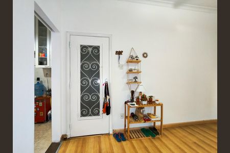 Entrada de apartamento à venda com 2 quartos, 65m² em Tijuca, Rio de Janeiro