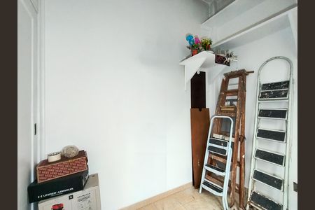 Apartamento à venda com 65m², 2 quartos e 1 vaga Apartamento à venda com 65m², 2 quartos e 1 vagaQuarto de Serviço