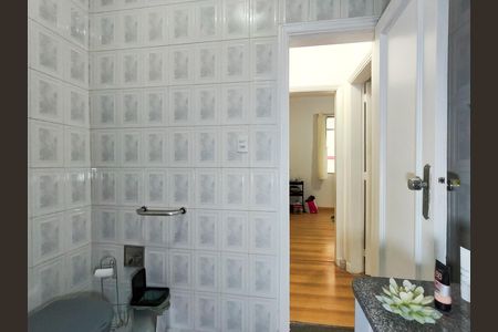 Apartamento à venda com 65m², 2 quartos e 1 vaga Apartamento à venda com 65m², 2 quartos e 1 vagaBanheiro Corredor