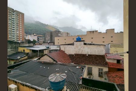 Apartamento à venda com 65m², 2 quartos e 1 vaga Apartamento à venda com 65m², 2 quartos e 1 vagaÁrea de Serviço