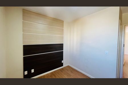 Apartamento à venda com 74m², 3 quartos e 2 vagas Apartamento à venda com 74m², 3 quartos e 2 vagasSuíte
