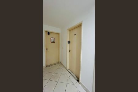 Apartamento à venda com 74m², 3 quartos e 2 vagas Apartamento à venda com 74m², 3 quartos e 2 vagasÁrea comum