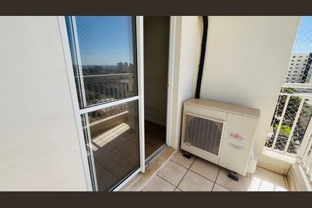 Varanda da Sala de apartamento à venda com 3 quartos, 74m² em Vila Industrial (campinas), Campinas