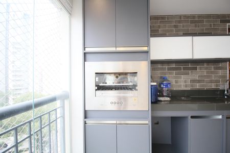 Varanda Gourmet - Forno de apartamento para alugar com 2 quartos, 96m² em Vila Andrade, São Paulo