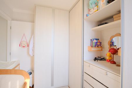 Apartamento à venda com 54m², 2 quartos e 1 vagaQuarto 2