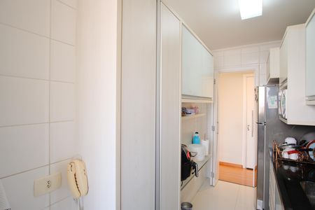 Apartamento à venda com 54m², 2 quartos e 1 vagaCozinha