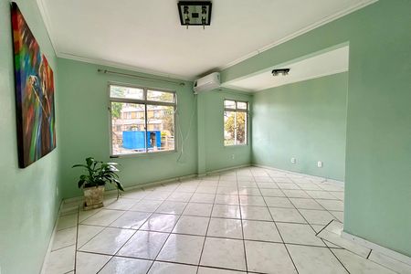 Apartamento para alugar com 74m², 2 quartos e 1 vaga Apartamento para alugar com 74m², 2 quartos e 1 vagaSala