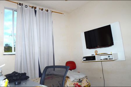 Quarto 2 de apartamento para alugar com 2 quartos, 45m² em Capitão Eduardo, Belo Horizonte