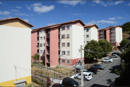 Área externa de apartamento para alugar com 2 quartos, 49m² em Jardim Vitória, Belo Horizonte